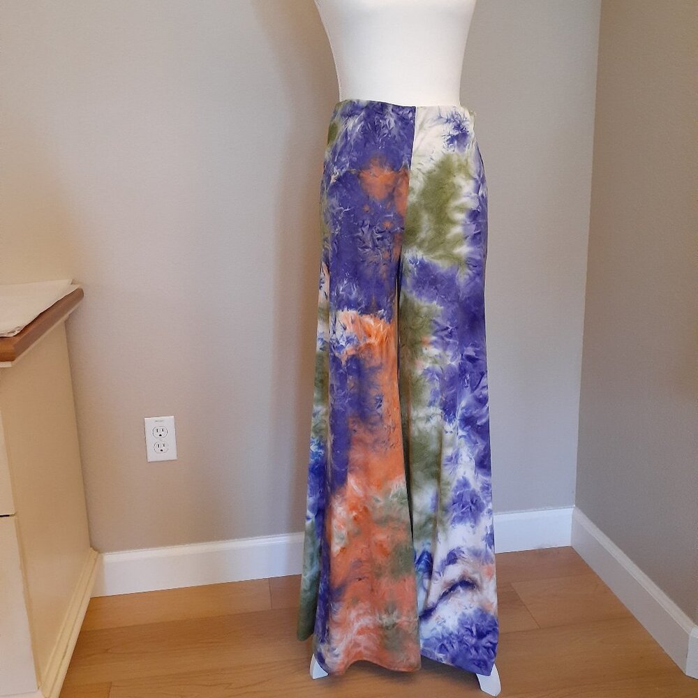 We The Free Wide Leg Tie Dye Pants - Picture 5 of 13